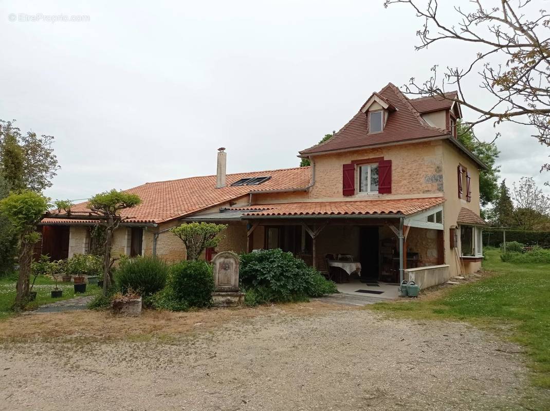 Maison à RIBERAC