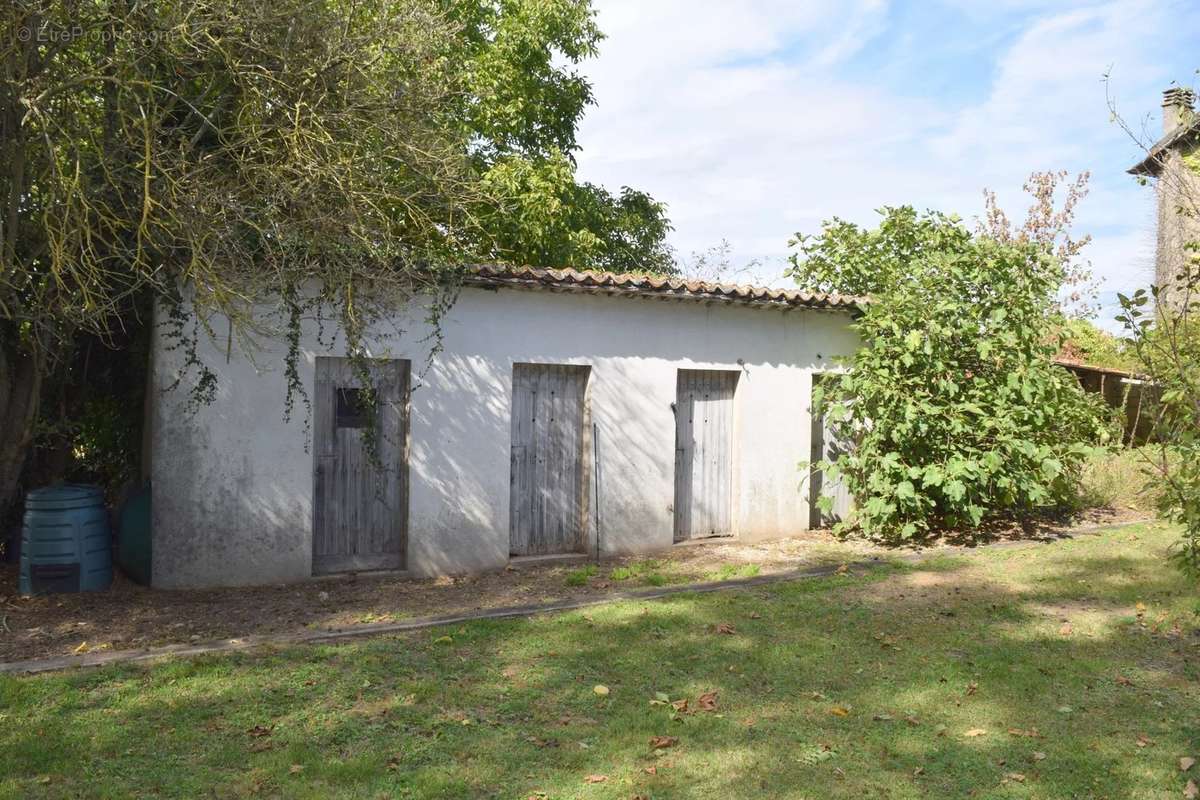 Maison à VERTEILLAC