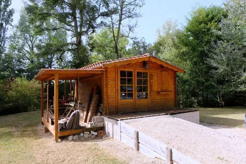 Maison à TOCANE-SAINT-APRE