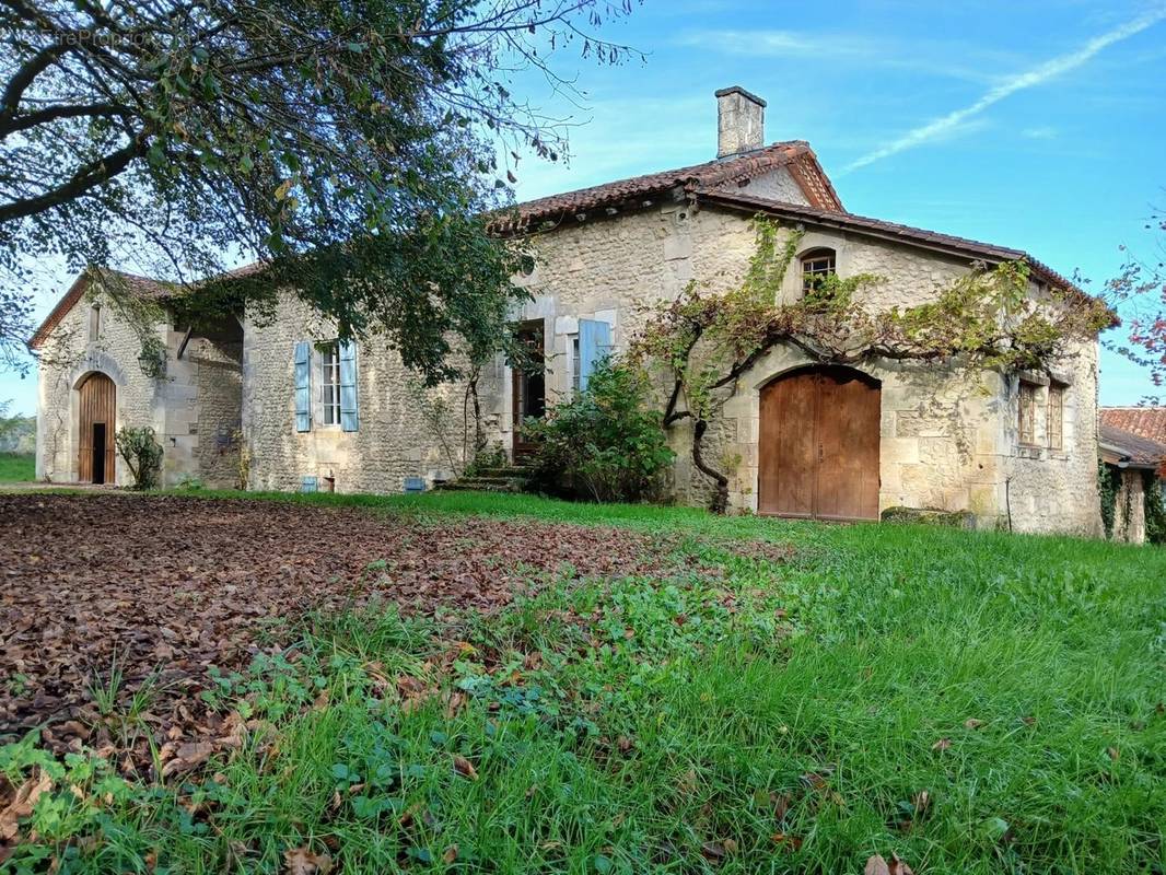 Maison à VERTEILLAC