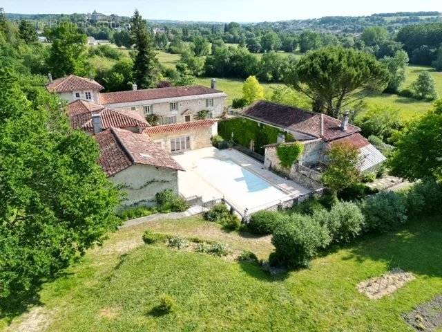 Maison à CHALAIS