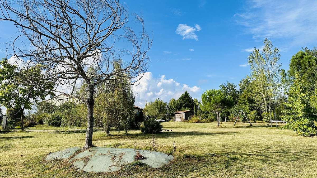 Maison à MONFAUCON