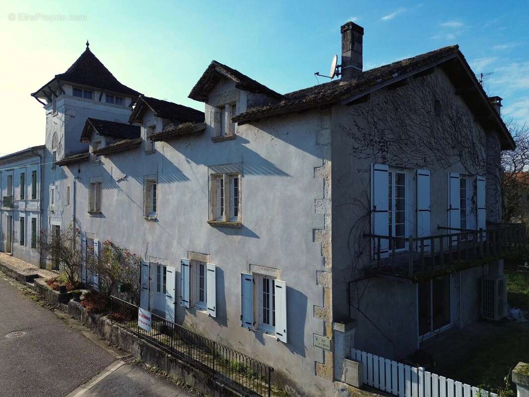 Maison à EYNESSE