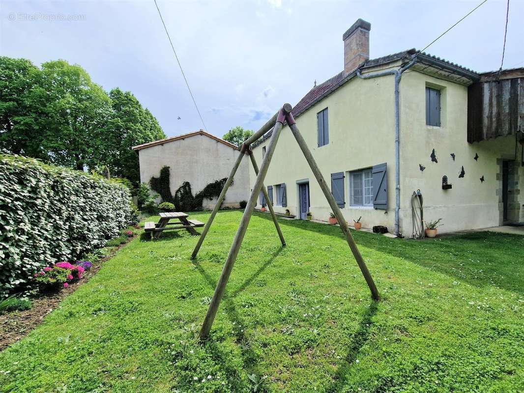 Maison à BEAUPUY