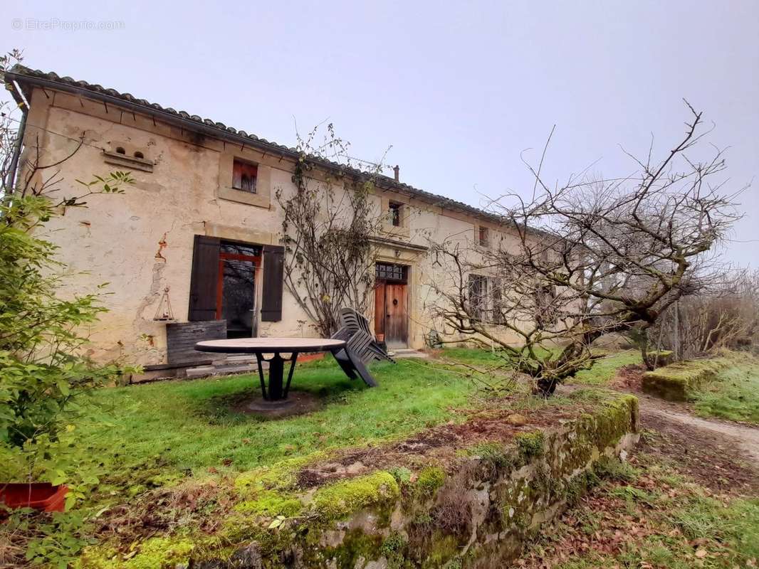 Maison à SERIGNAC-PEBOUDOU