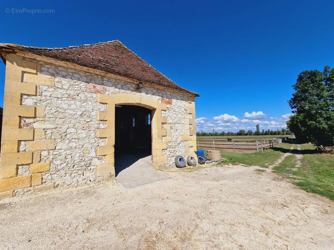 Maison à SAUSSIGNAC