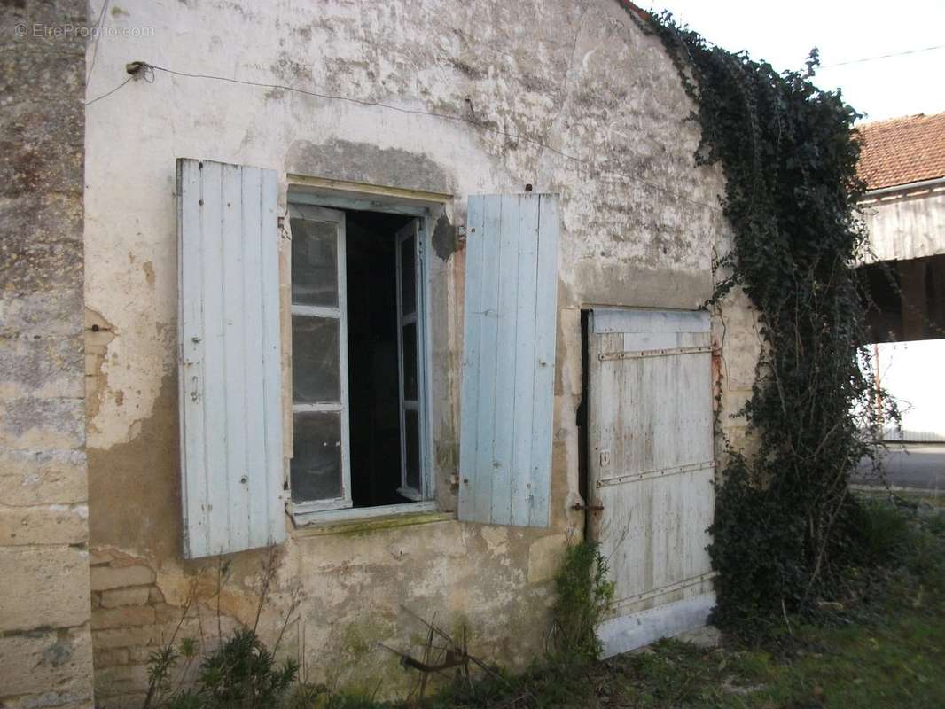 Maison à NERE