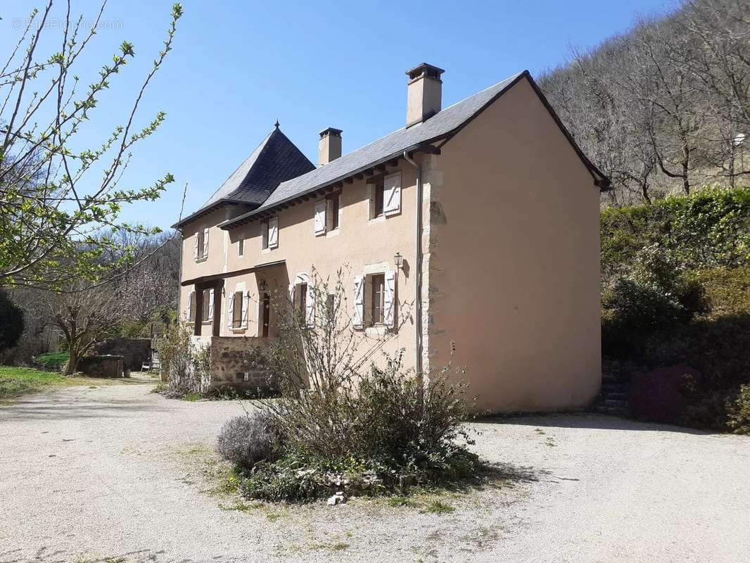 Maison à PARISOT