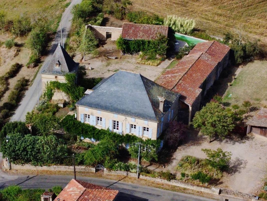 Maison à VERFEIL