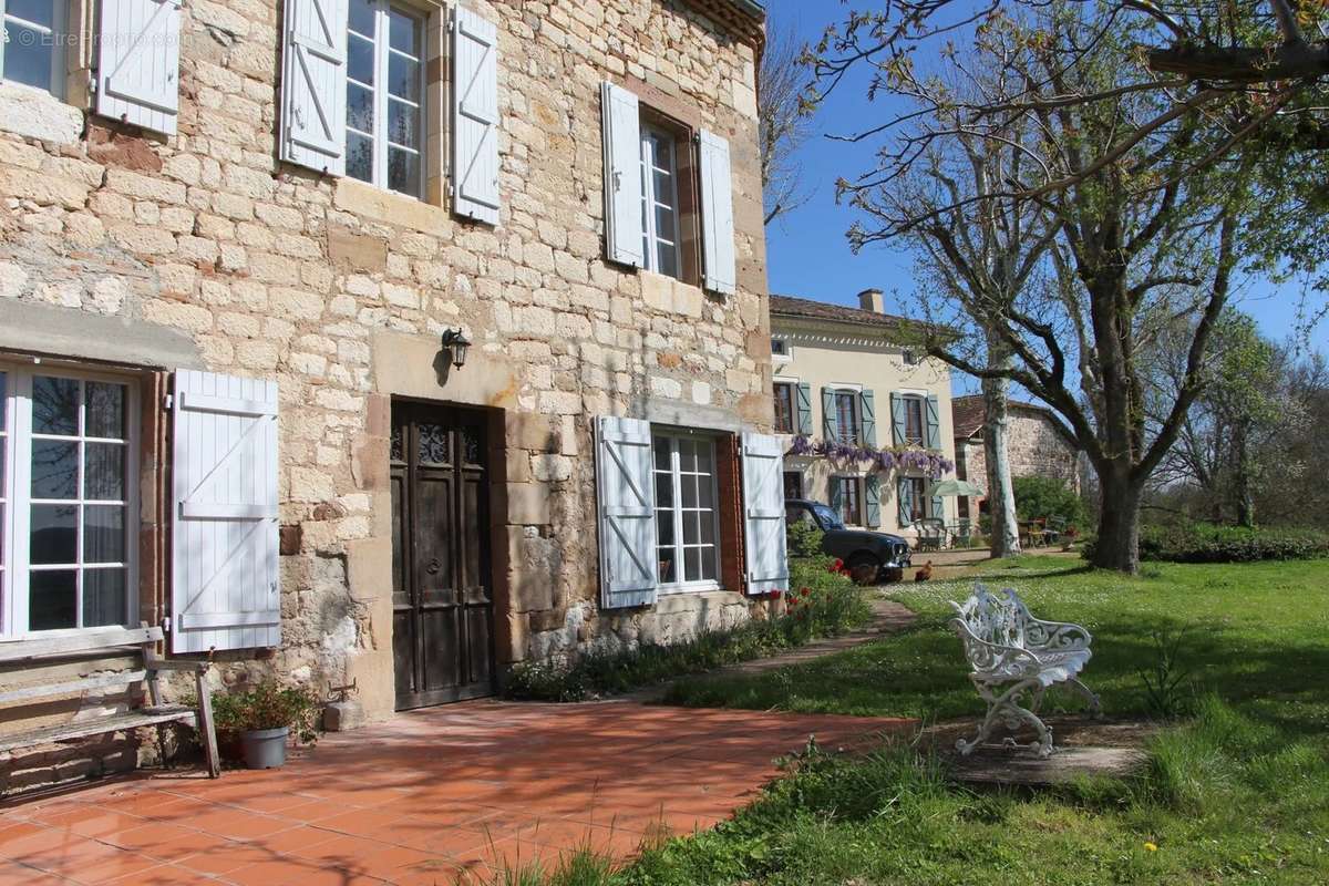 Maison à CASTELNAU-DE-MONTMIRAL