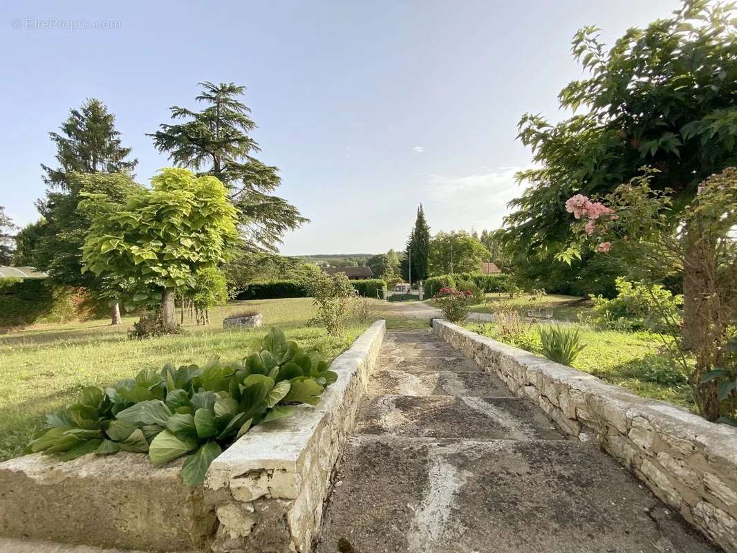 Maison à MONFLANQUIN