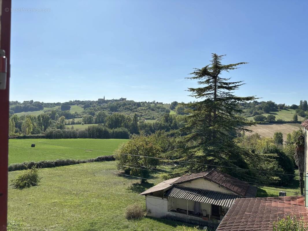 Maison à MONTPEZAT