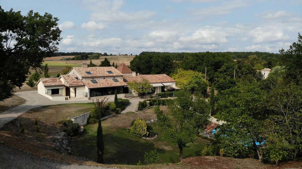 Maison à MONFLANQUIN