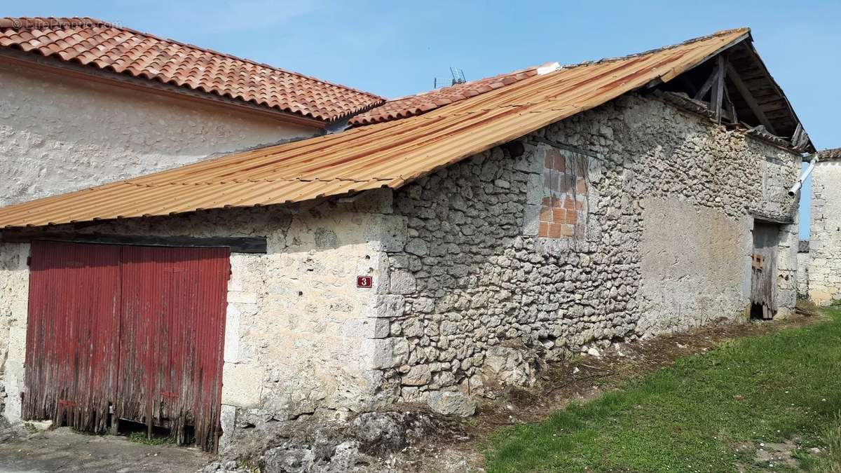 Maison à BOURG-DE-VISA