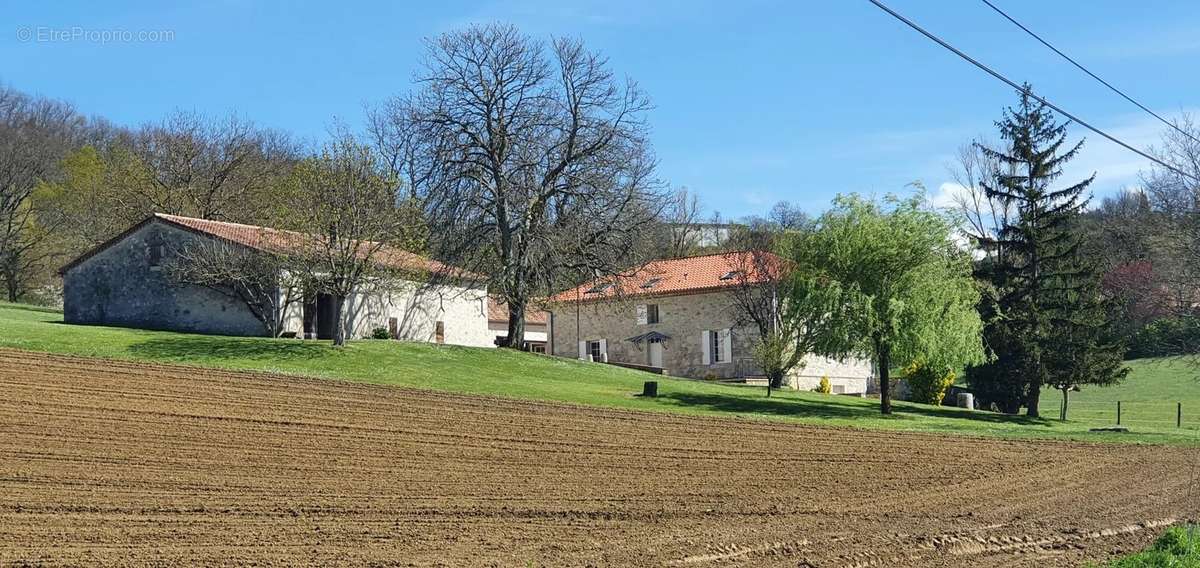 Maison à PONT-DU-CASSE