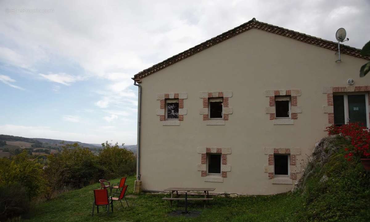 Maison à LAUZERTE