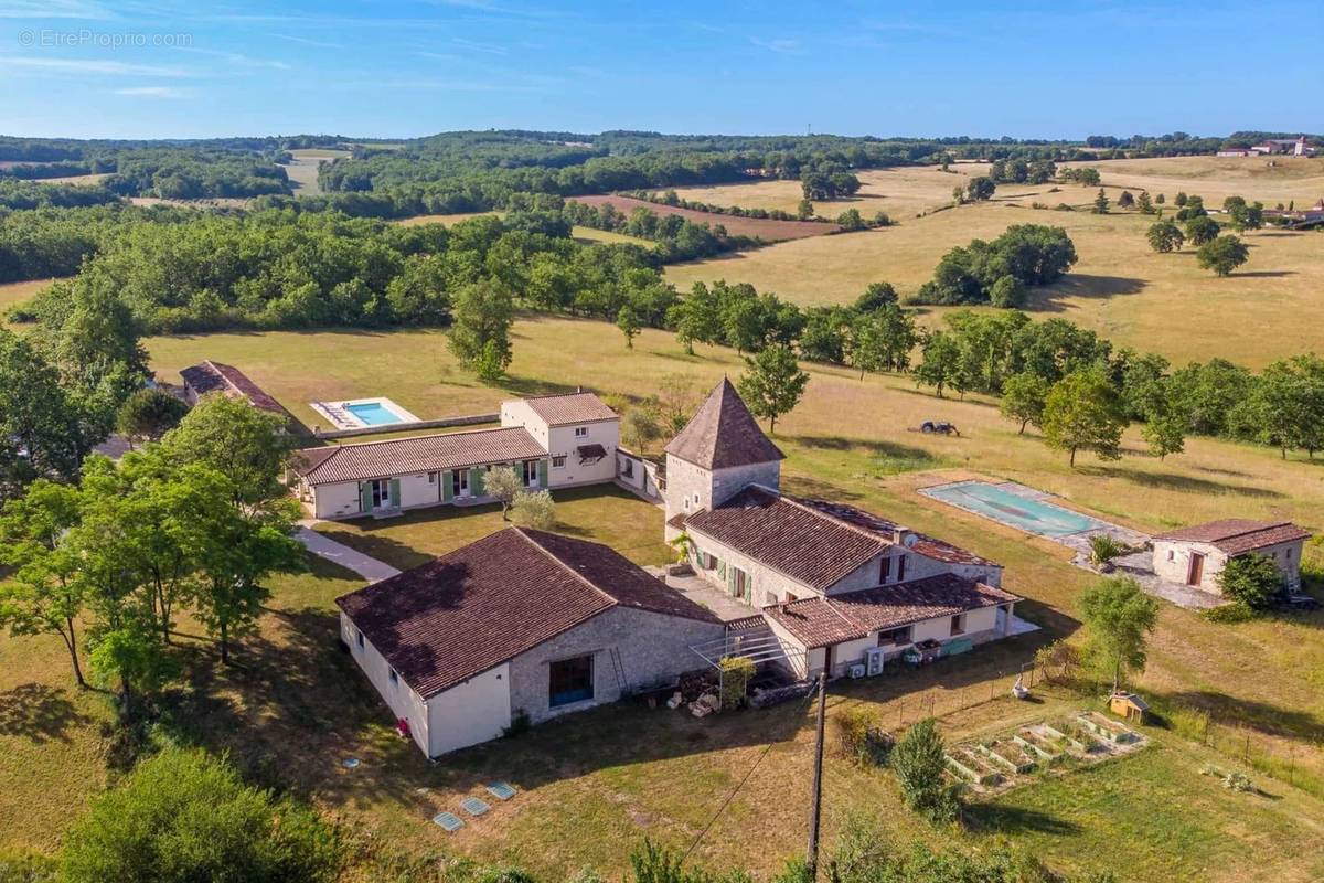 Maison à TOURNON-D&#039;AGENAIS