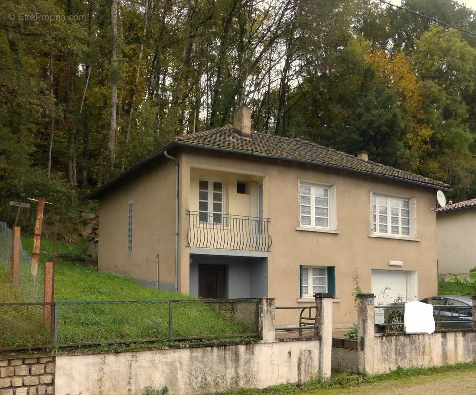 Maison à CHARROUX