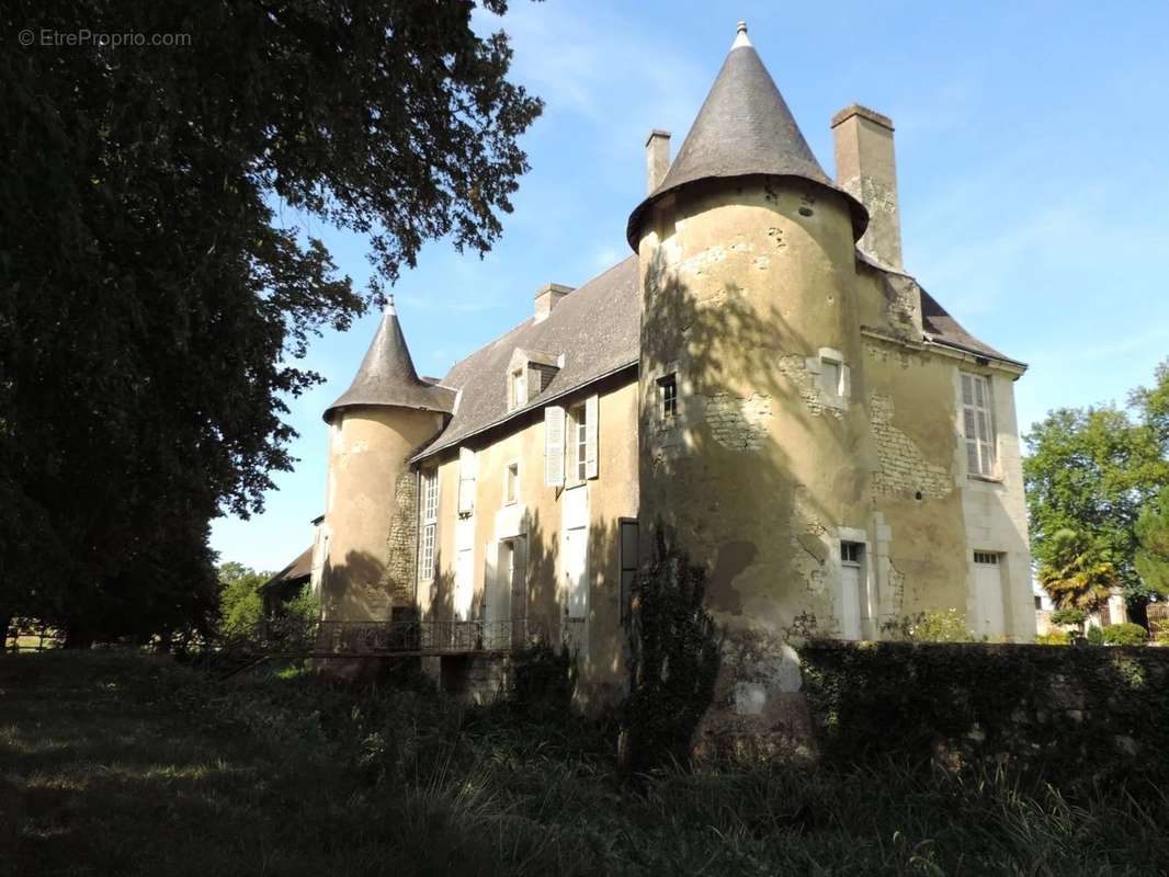 Maison à CHATELLERAULT