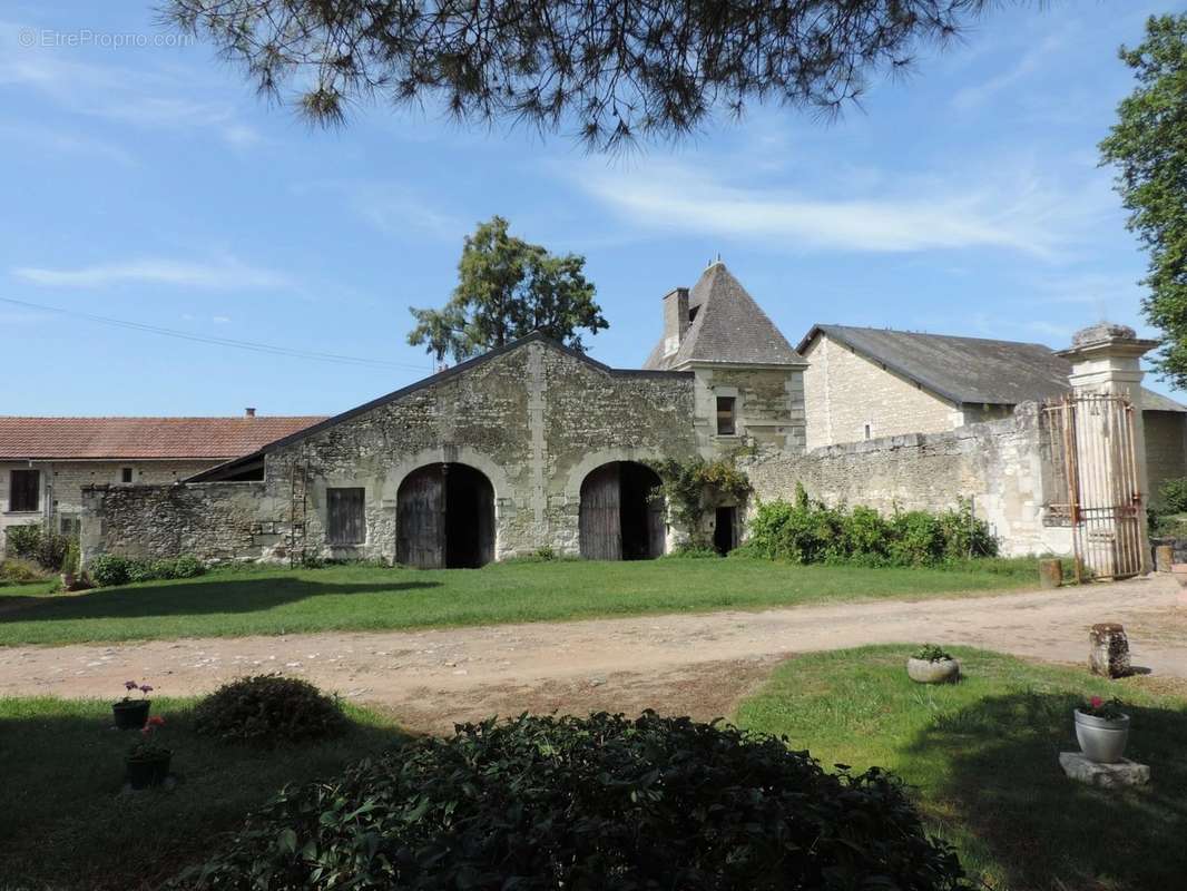 Maison à CHATELLERAULT