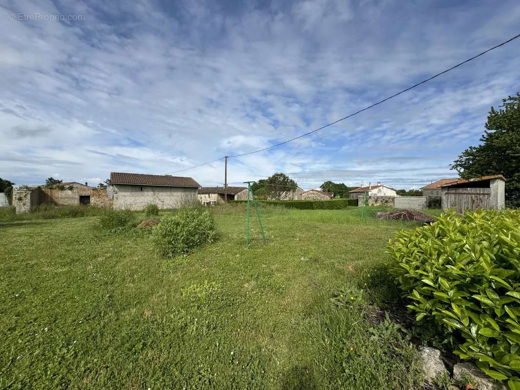 Maison à LA MAGDELEINE