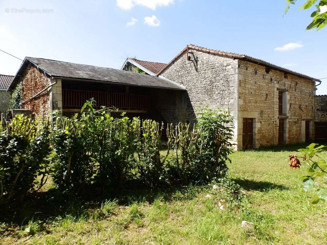 Maison à MAINE-DE-BOIXE