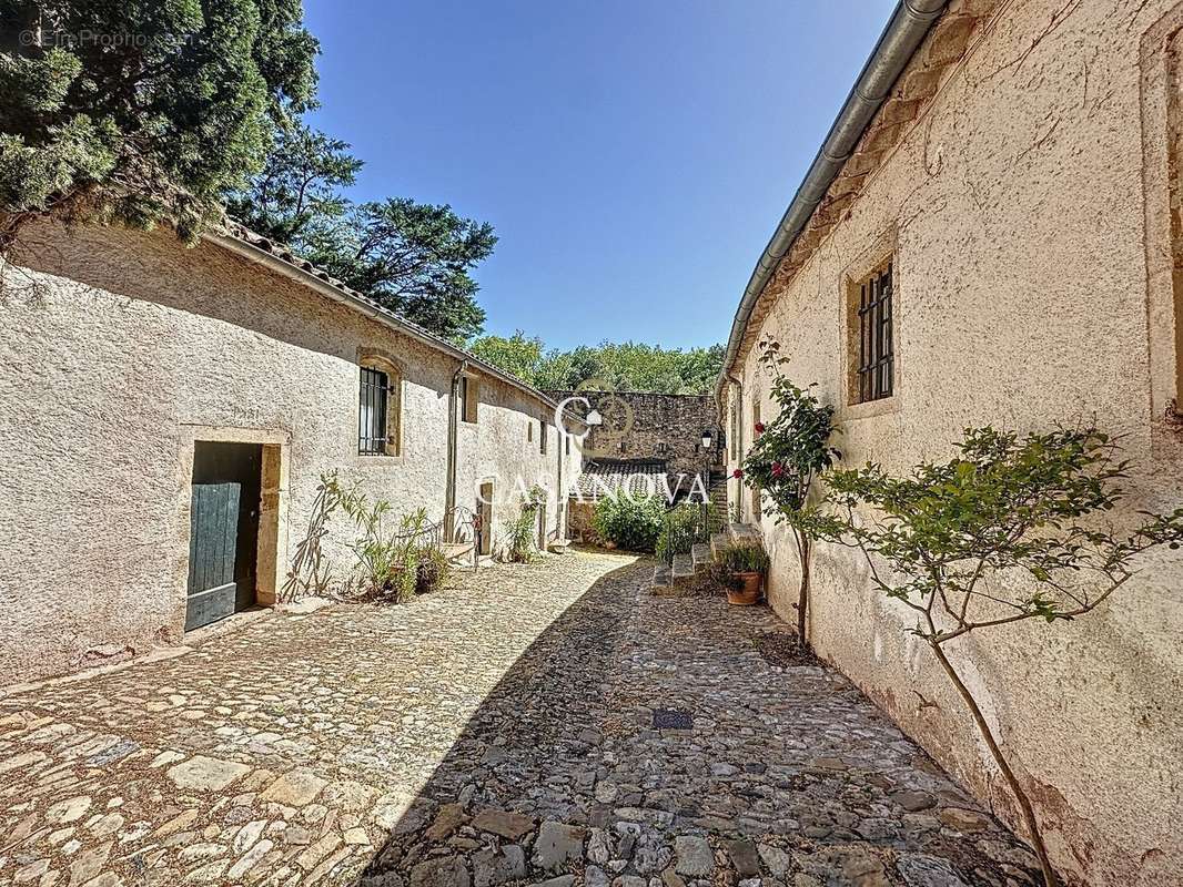 Maison à CLERMONT-L&#039;HERAULT