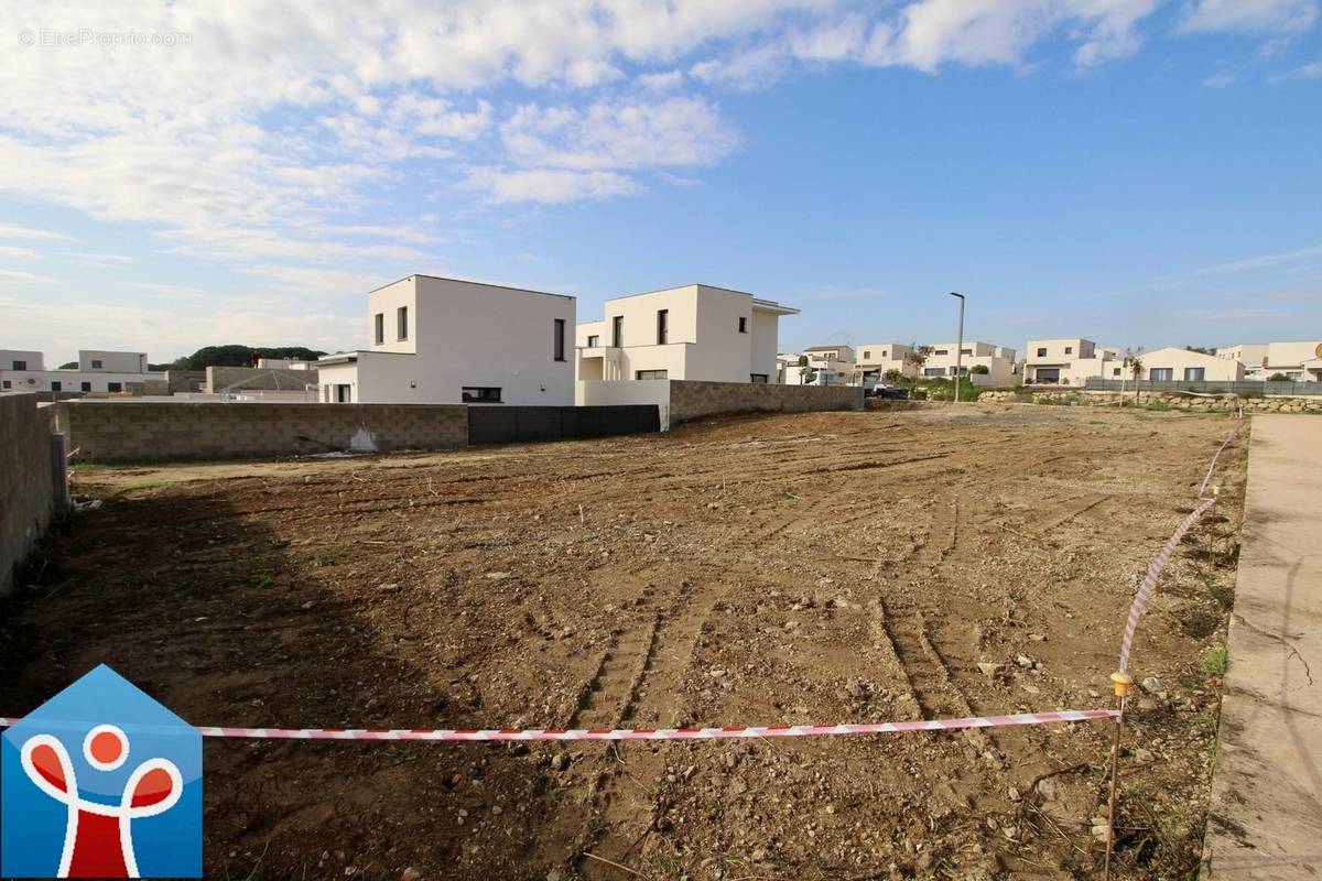 Terrain à SERIGNAN