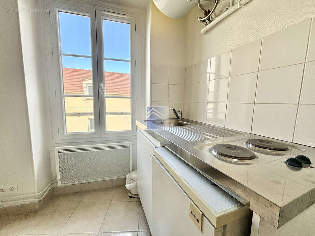 Appartement à COURBEVOIE