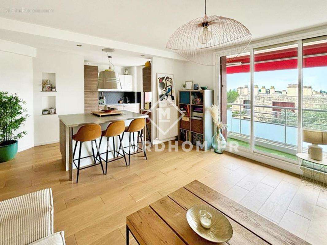 Appartement à MARSEILLE-12E