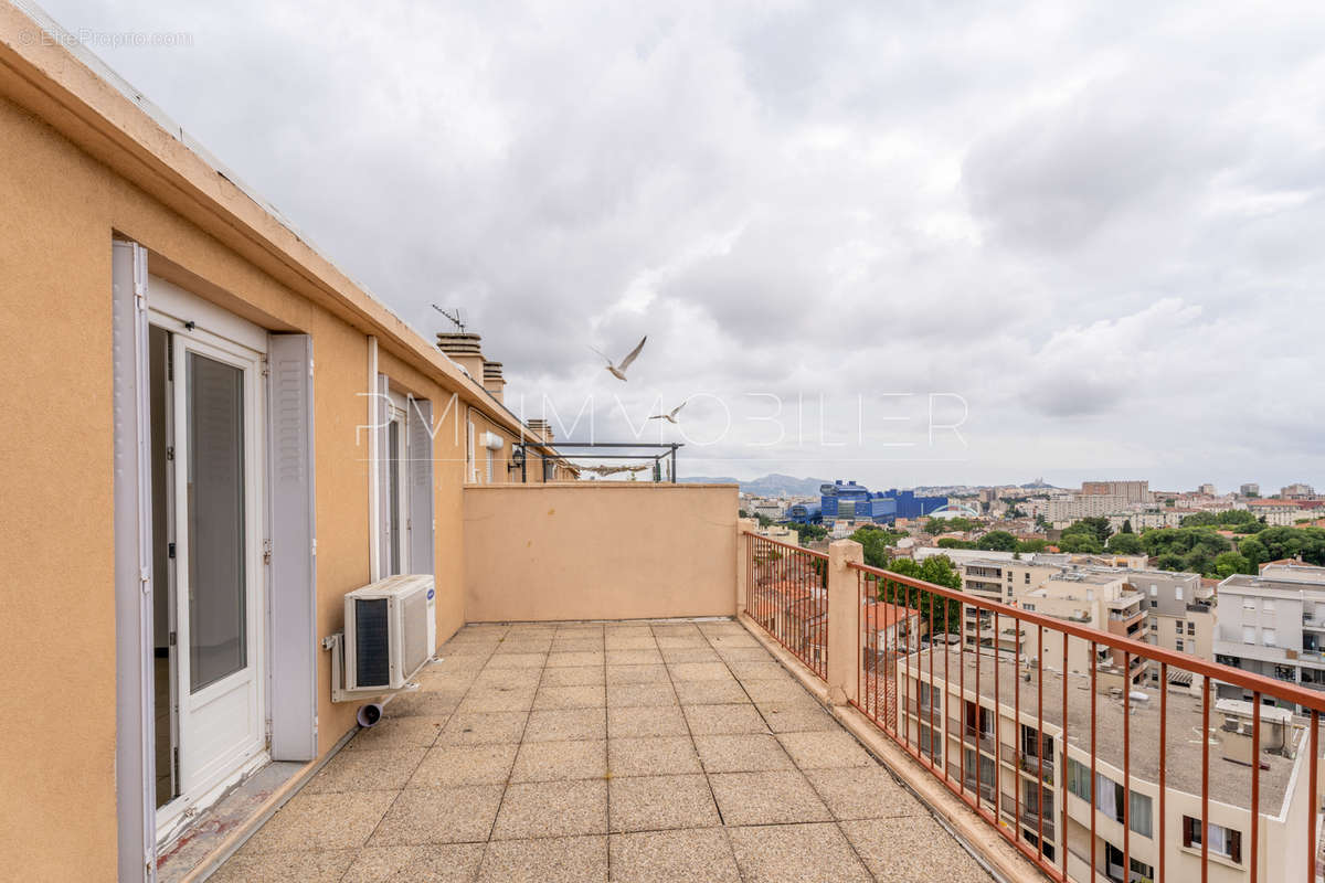 Appartement à MARSEILLE-13E