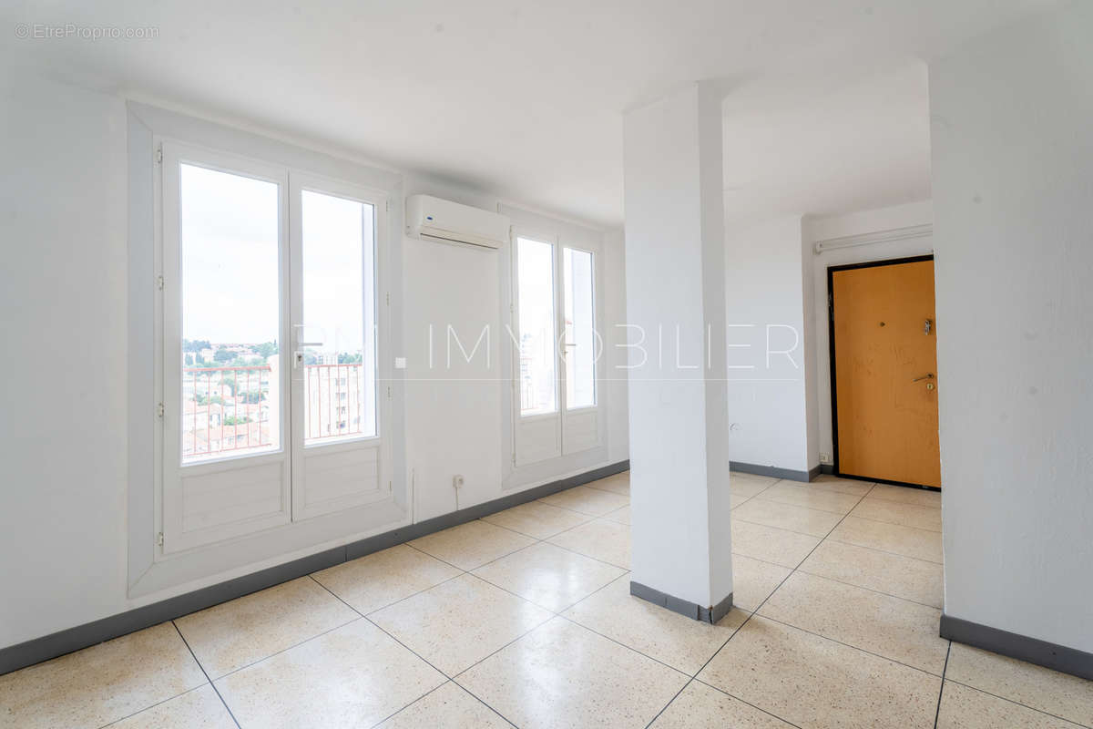 Appartement à MARSEILLE-13E