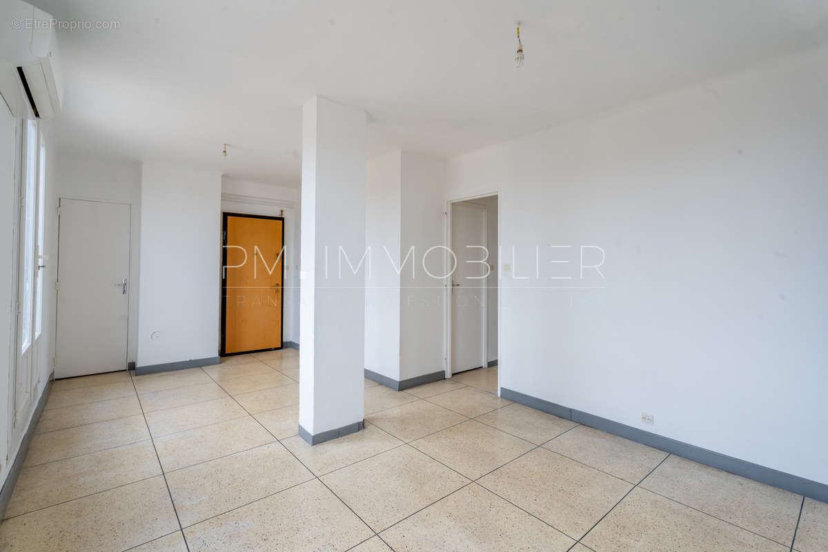 Appartement à MARSEILLE-13E