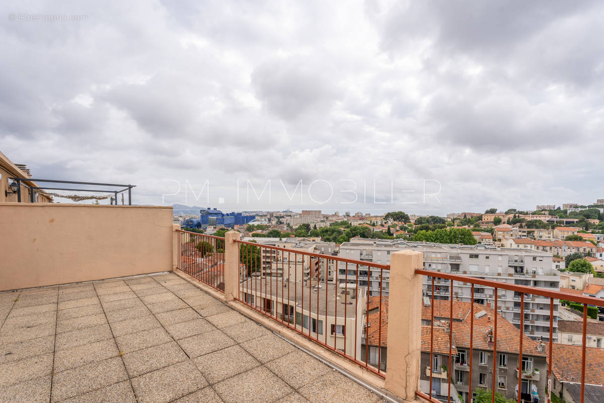 Appartement à MARSEILLE-13E