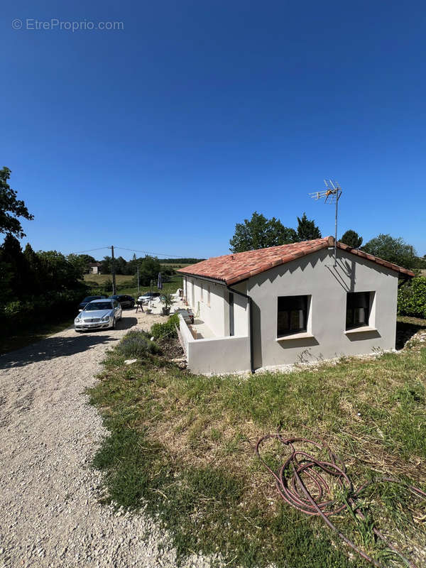 Maison à SERIGNAC