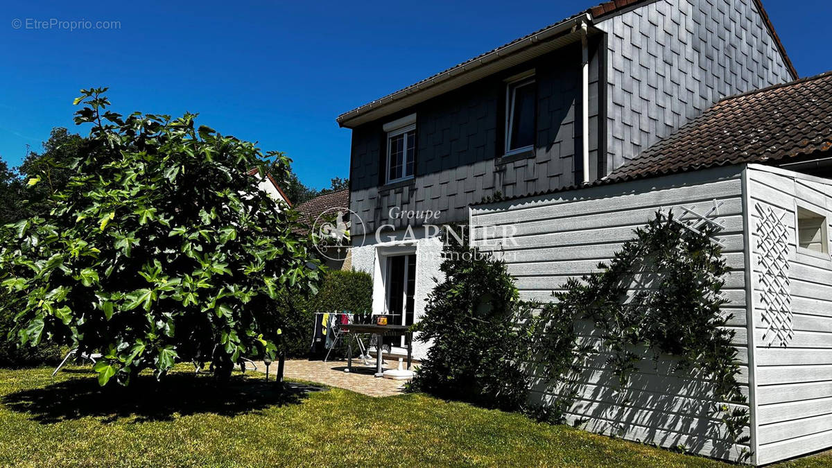 Maison à LA BONNEVILLE-SUR-ITON