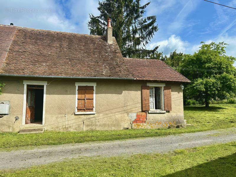 Maison à VAILLY-SUR-SAULDRE