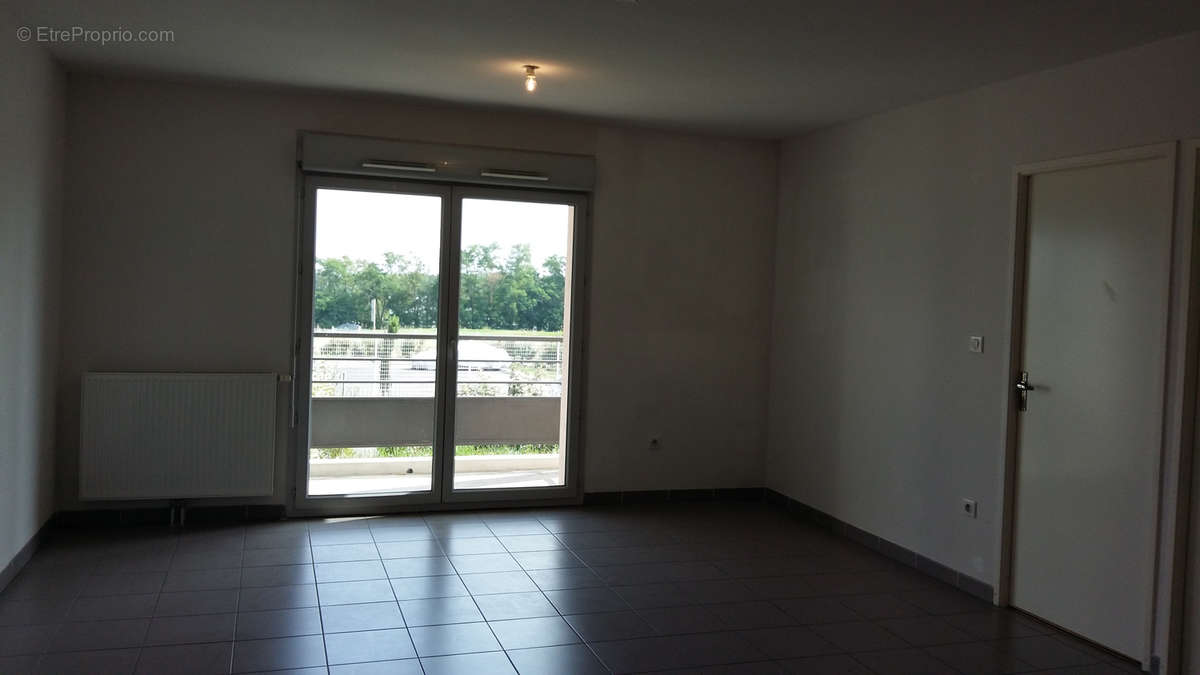 Appartement à CORNEBARRIEU