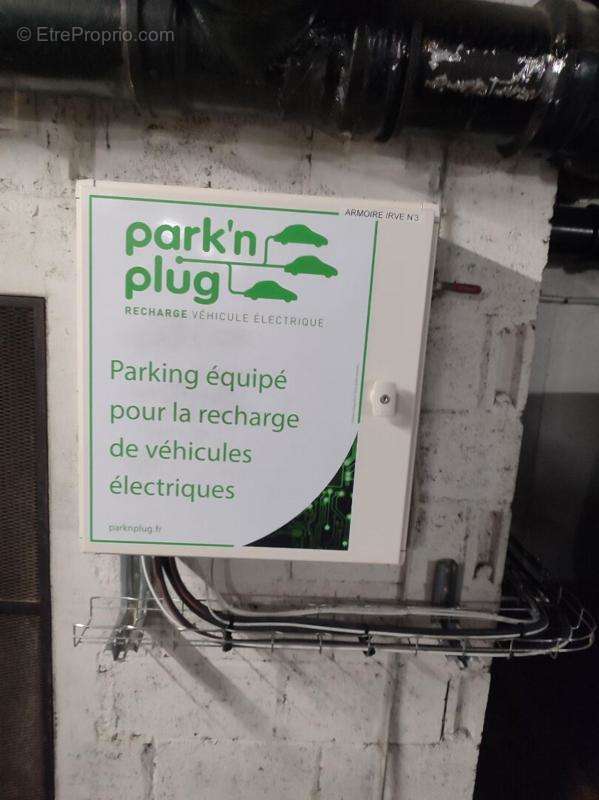 Parking à PARIS-13E