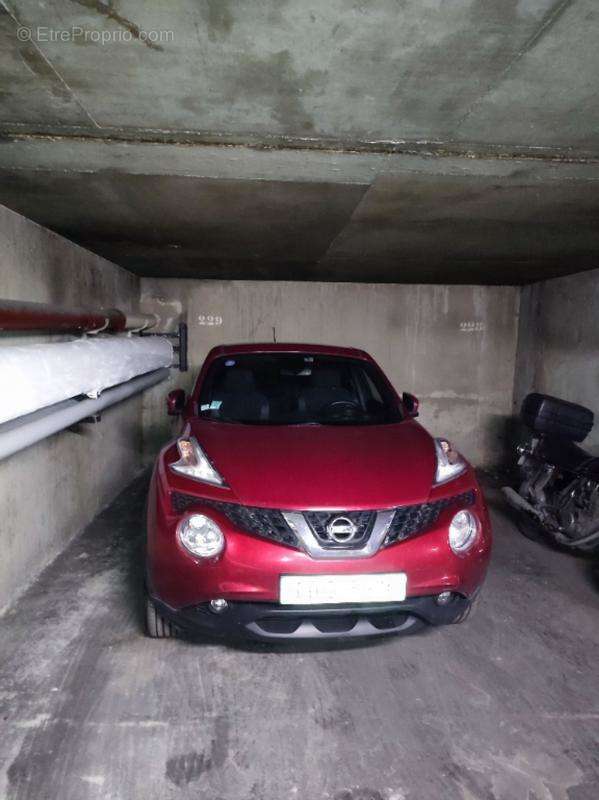 Parking à PARIS-13E