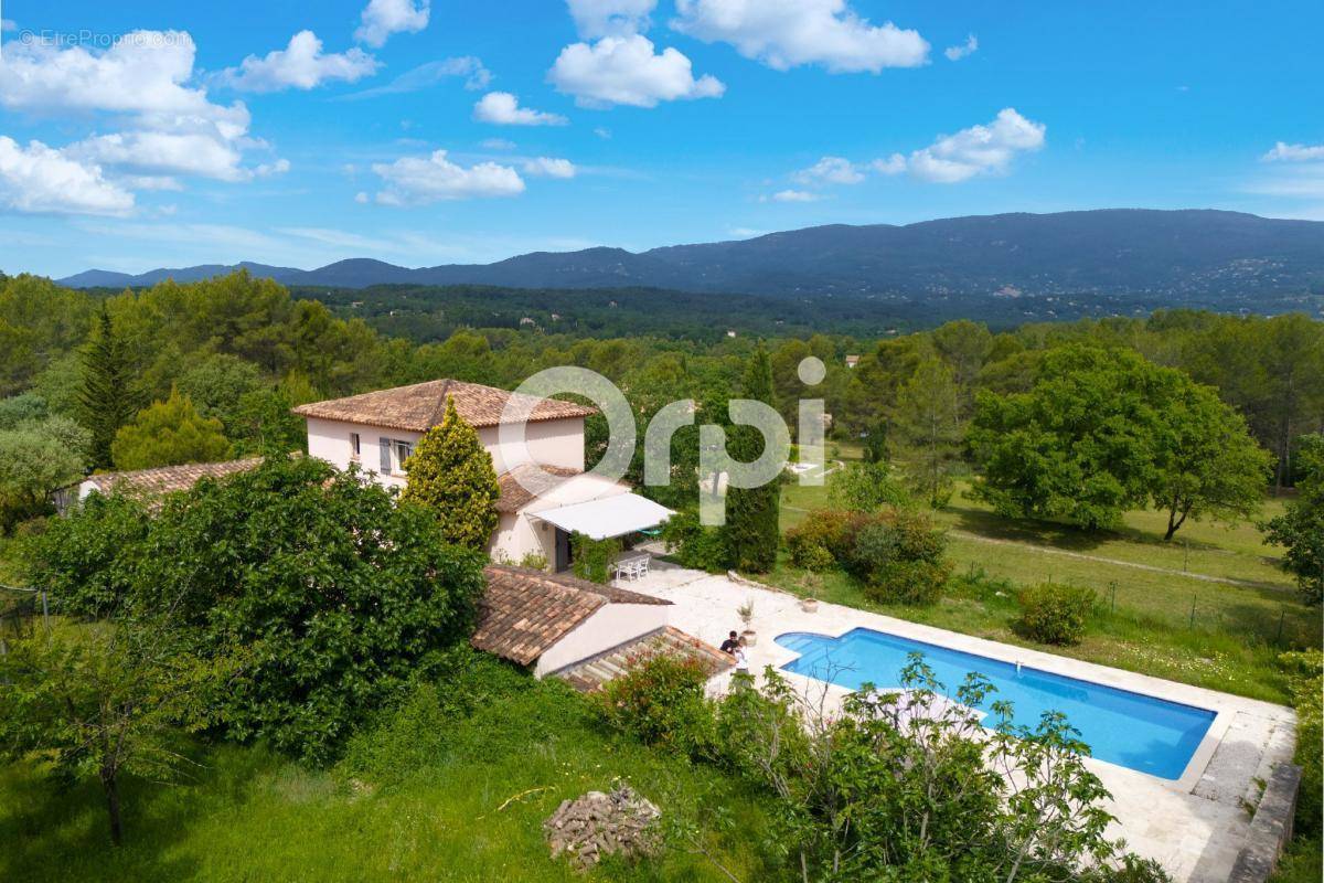 Maison à FAYENCE