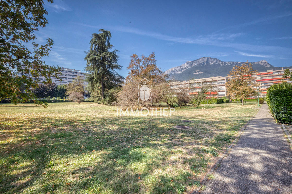 Appartement à ECHIROLLES