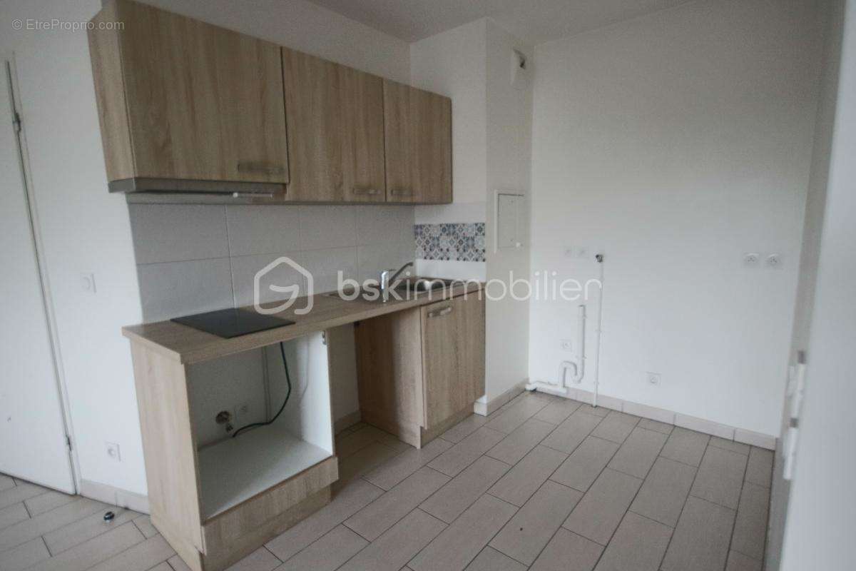 Appartement à DAMMARIE-LES-LYS