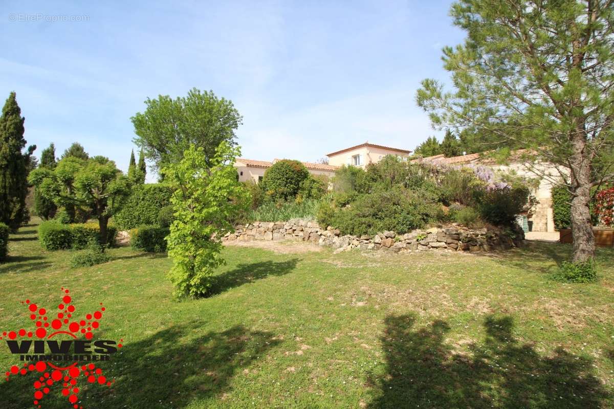 Maison à SAINT-JEAN-DE-MINERVOIS