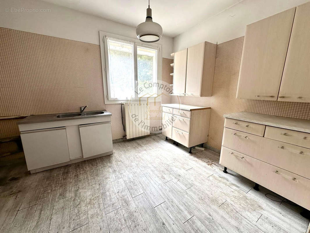 Appartement à MARSEILLE-9E