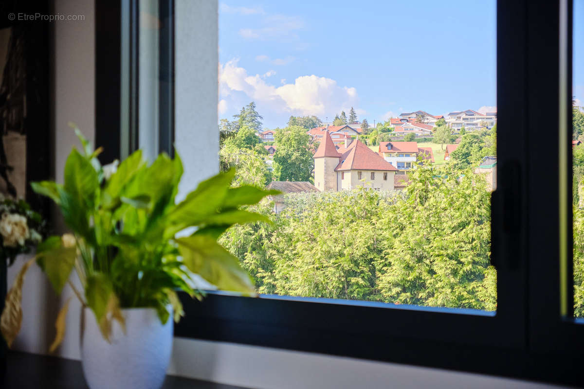 Appartement à ANNECY-LE-VIEUX