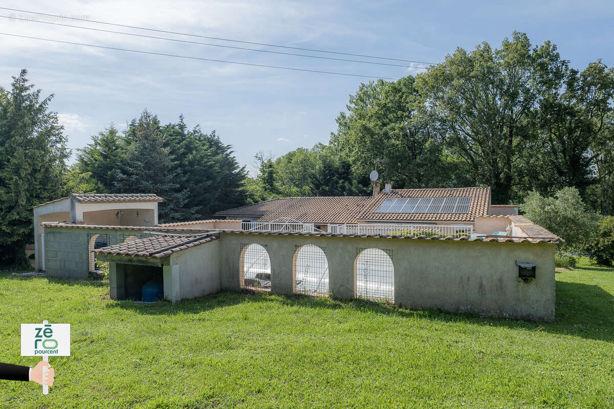 Maison à CHATEAU-GUIBERT