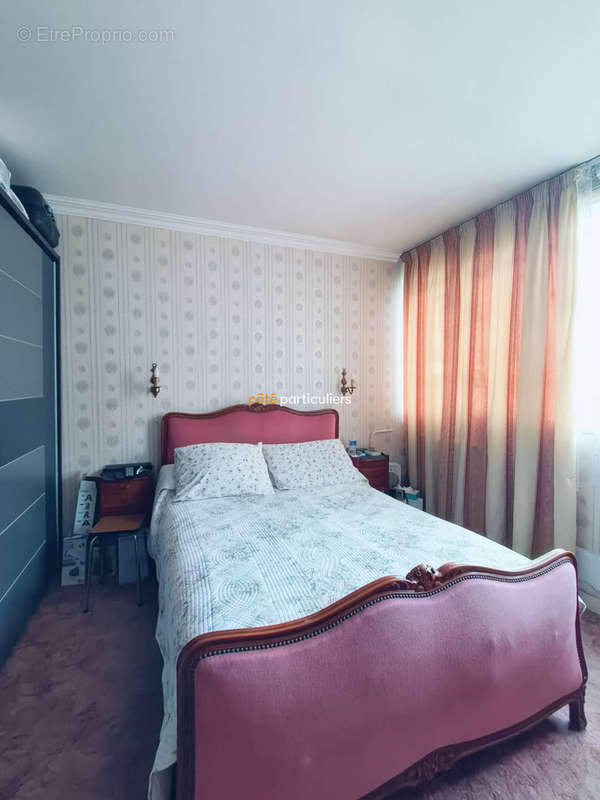 Appartement à AUBERVILLIERS