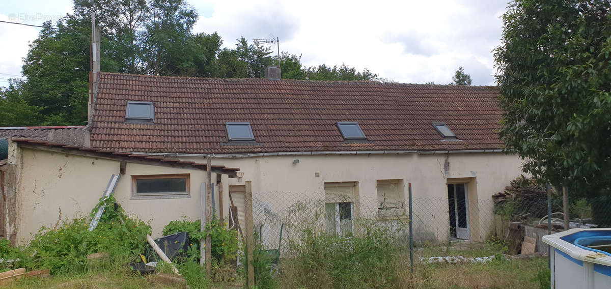 Maison à SAINT-GILLES