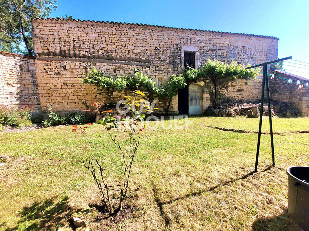 Maison à NOAILLES